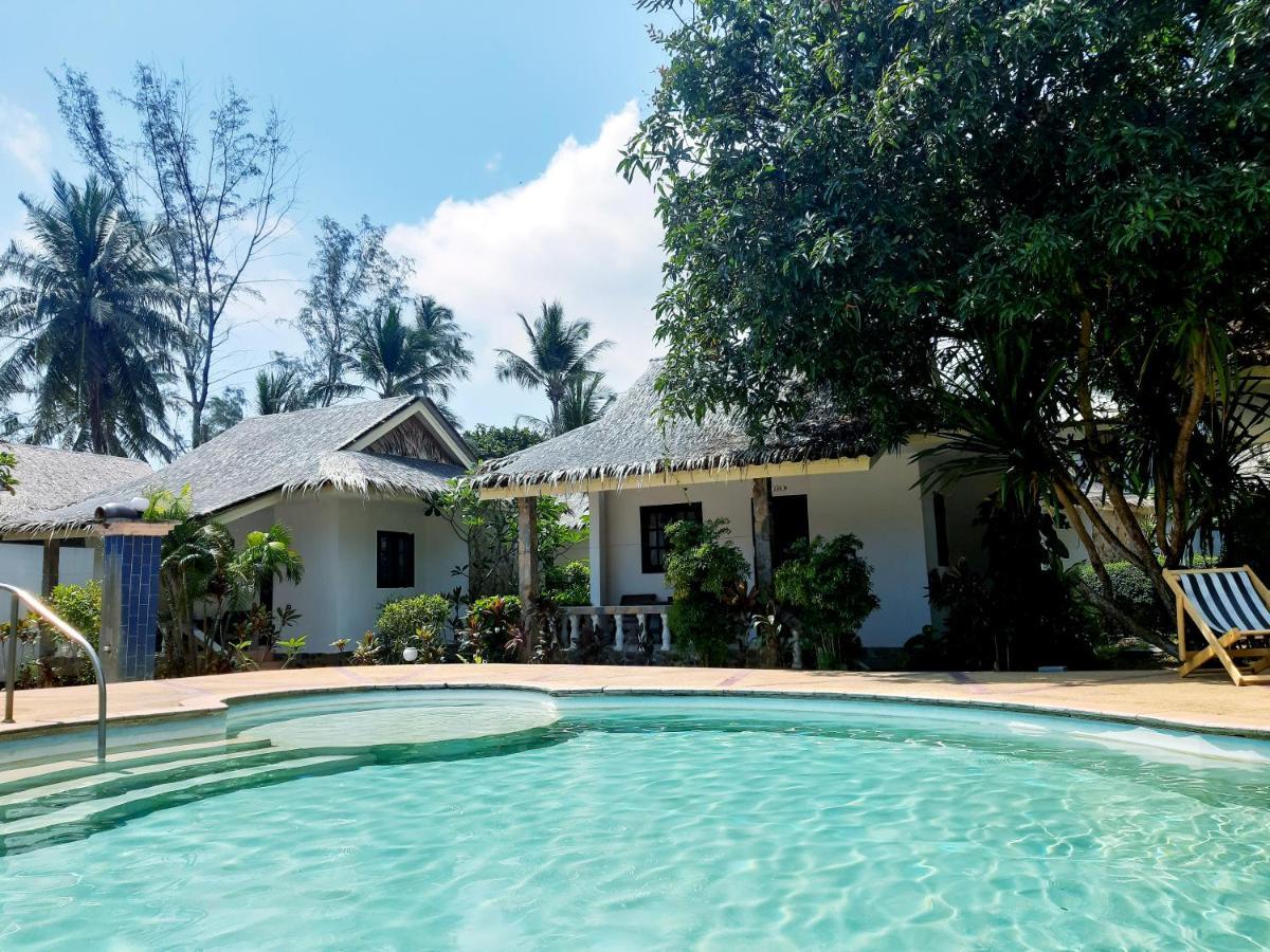 Phuwadee Resort&Spa Thong Nai Pan Noi Buitenkant foto