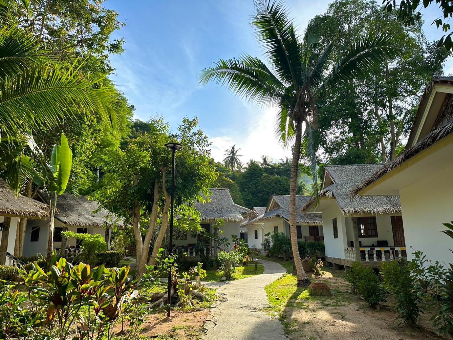 Phuwadee Resort&Spa Thong Nai Pan Noi Buitenkant foto