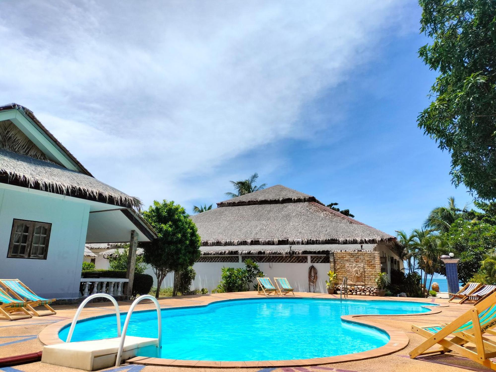 Phuwadee Resort&Spa Thong Nai Pan Noi Buitenkant foto